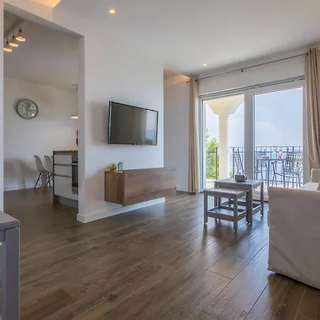 Appartement Palace Paulina Novi Vinodolski