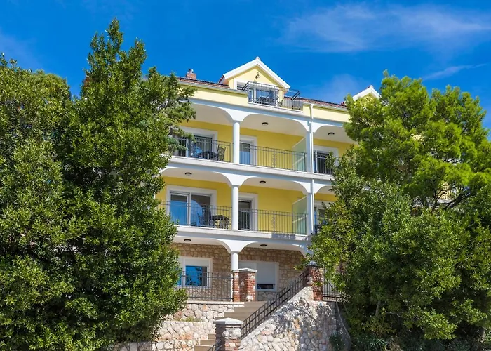 Palace Paulina Novi Vinodolski